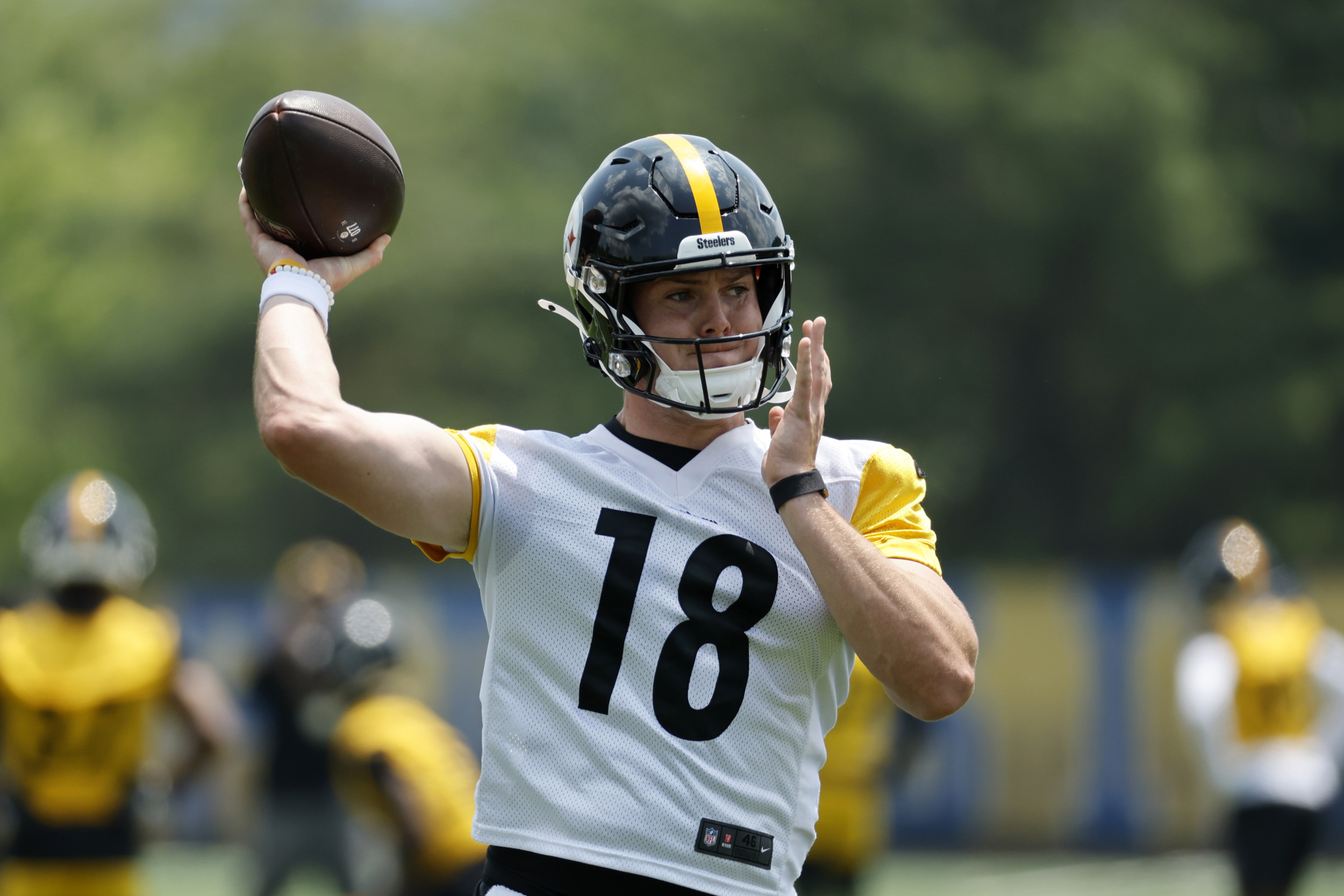 Steelers’ Will Howard Speaks Out With Strong Aaron Rodgers Message