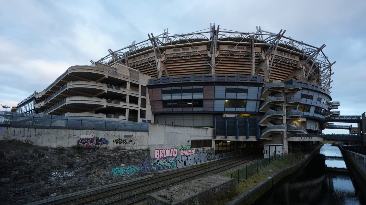 Craic, bang, wallop: Steelers and Vikings make NFL history at Ireland’s Croke Park