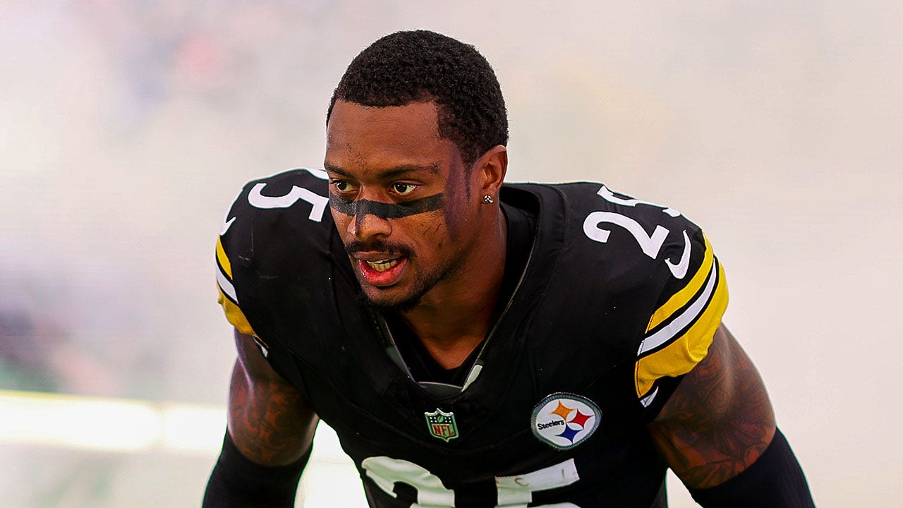 Steelers safety DeShon Elliott tells NFL to ‘count your f—- days’ after uniform fine